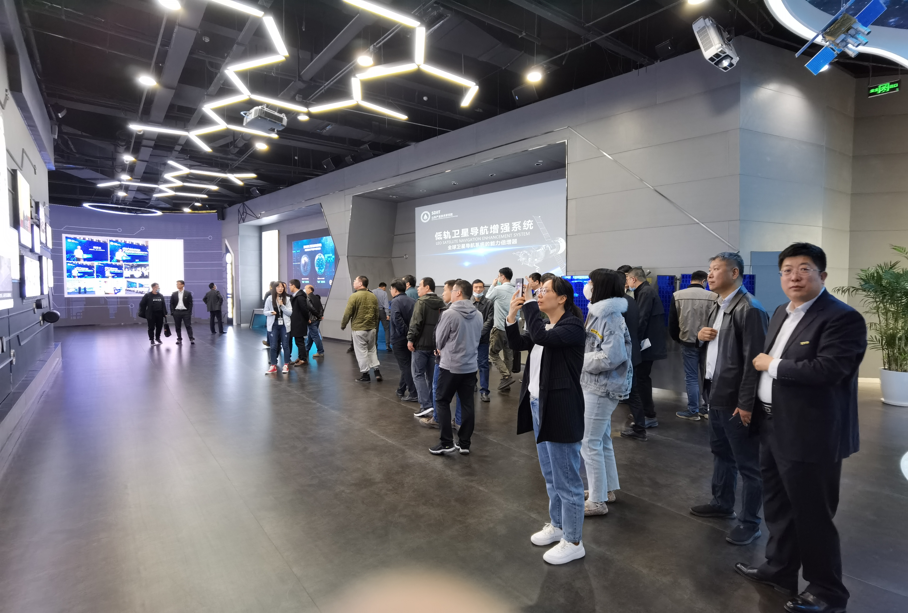 99499����˹(�й�)���޹�˾��ҳ